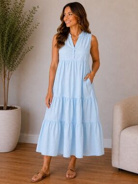 Bellambra Women’s Light Blue Tiered Sleeveless Midi Dress Size Large